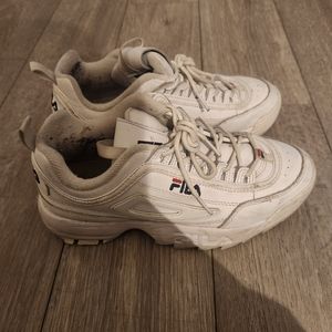 Fila disruptors